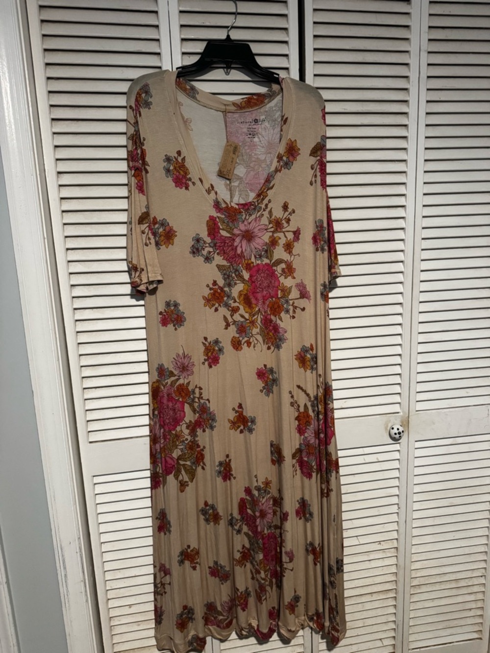 NATURAL LIFE Cream Maxi Dress with Pink Floral Print - Picture 5 of 6